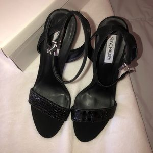 Steven Madden size 9 black heels never worn
